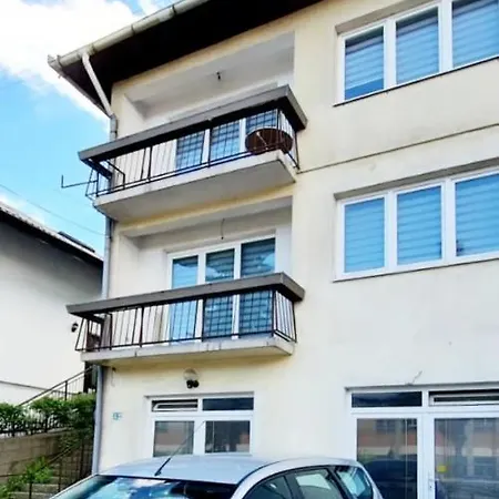 Urban Apartamento Visoko
